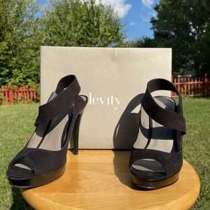LEVITY ivanna high heel
